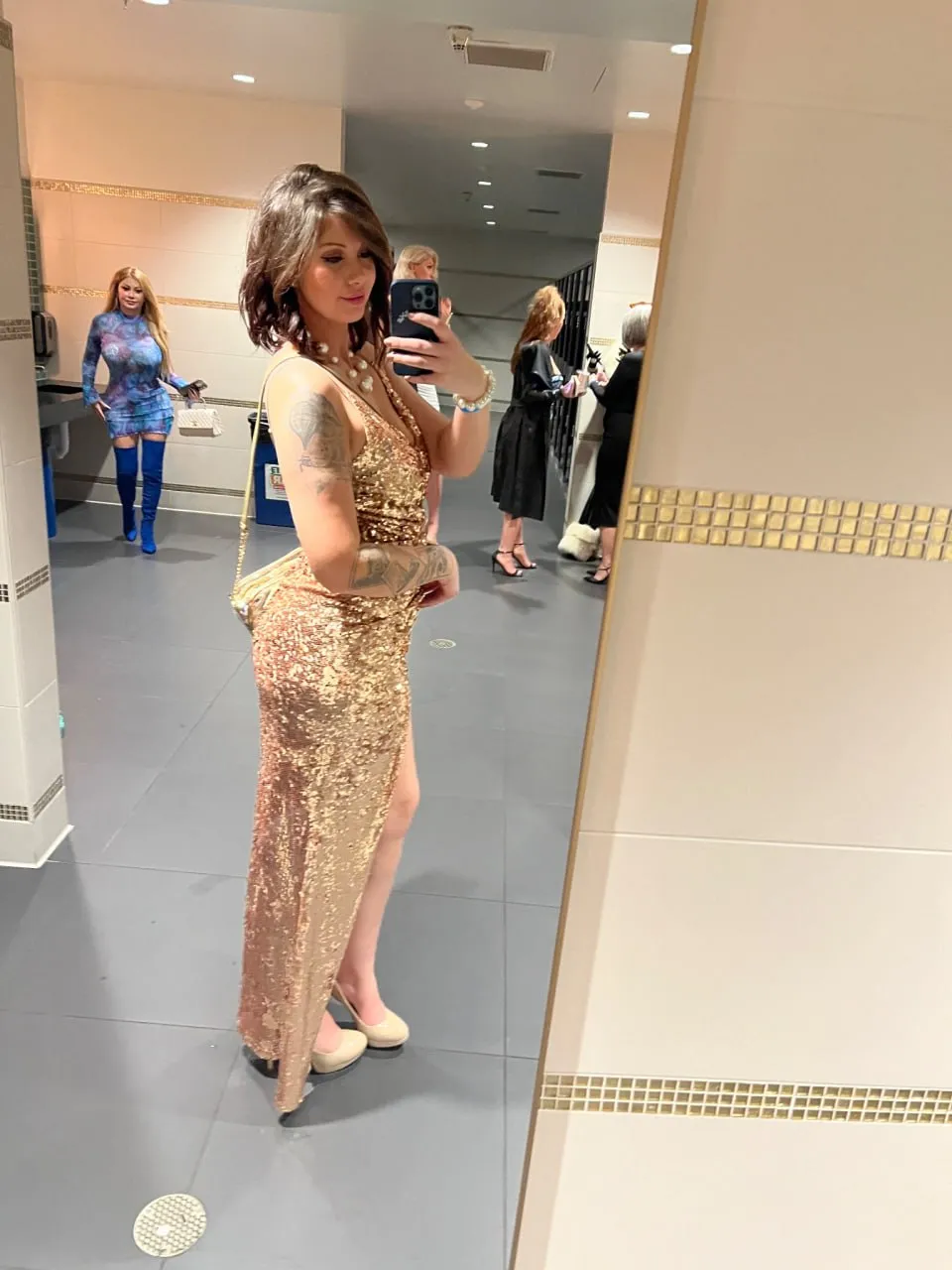 leah winters preview