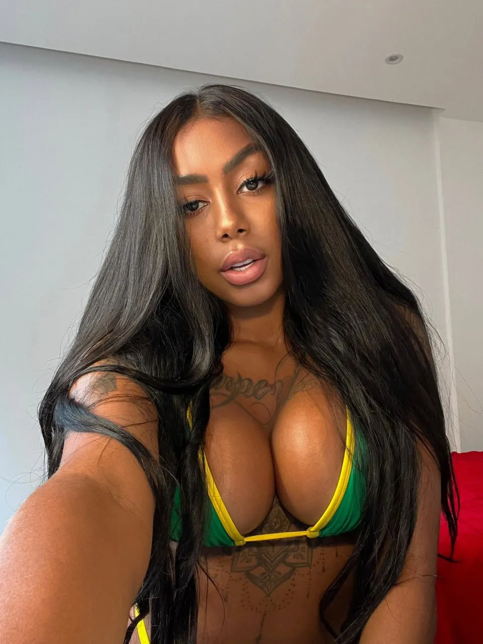 pocahcarioca preview