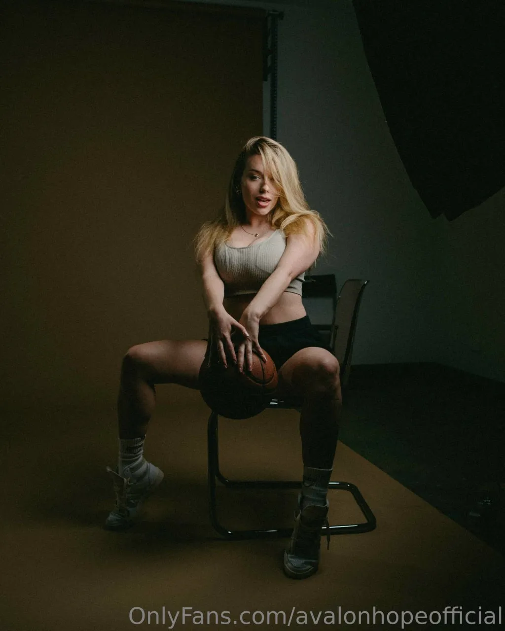 trulyblondie preview