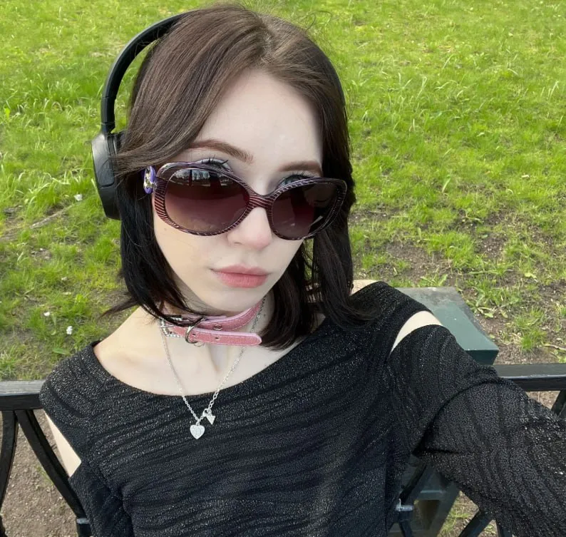 yoursmalldoll preview